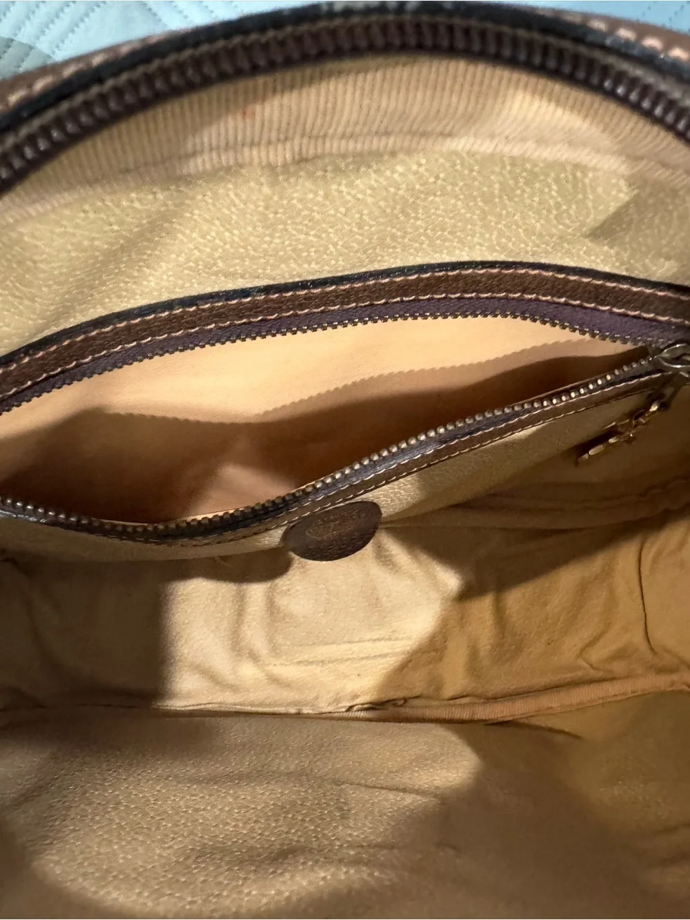 Gucci Brown GG Supreme Canvas Crossbody with Leather Trim - Picture 6 of 8